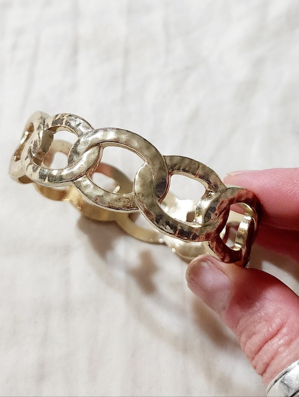 Source Unknown Gold Hammered Link Bracelet